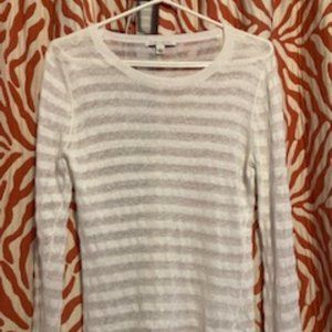 Banana Republic White  Peekaboo Sweater, Linen Rayon blend,  Lg, Cool and Pretty